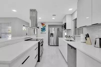 3218 SE 11th Street #A, Pompano Beach, FL 33062 - Photo 5
