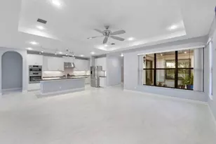 11365 Watercrest Cir E, Parkland, FL 33076 - Photo 11