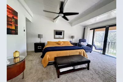 700 E Coco Plum Circle #5, Plantation, FL 33324 - Photo 5