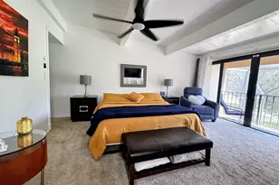 700 E Coco Plum Cir, Plantation, FL 33324 - Photo 5
