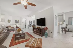 7930 Exeter Cir W, Tamarac, FL 33321 - Photo 9