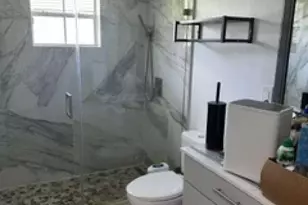 389 Cameron Dr, Weston, FL 33326 - Photo 11