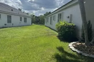 389 Cameron Dr, Weston, FL 33326 - Photo 21