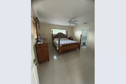 8555 NW 175th Street, Hialeah, FL 33015 - Photo 7