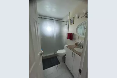 8555 NW 175th Street, Hialeah, FL 33015 - Photo 9