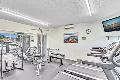 1150 Hillsboro Mile #202, Hillsboro Beach, FL 33062 - Photo 25