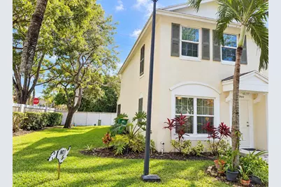4900 SW 31st Terrace, Fort Lauderdale, FL 33312 - Photo 3