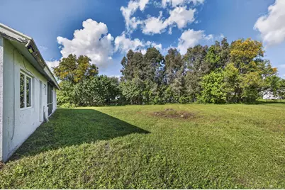 18523 40th Run N, The Acreage, FL 33470 - Photo 49