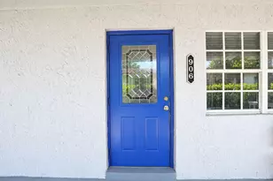 904 NE 10th Ave, Pompano Beach, FL 33060 - Photo 17