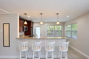 904 NE 10th Ave, Pompano Beach, FL 33060 - Photo 5