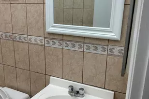 3243 NW 44th St, Oakland Park, FL 33309 - Photo 21