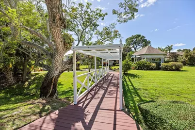 2950 SE Ocean Boulevard #121-6, Stuart, FL 34996 - Photo 9