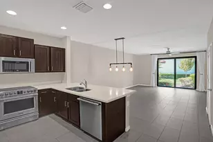 4208 N Dixie Hwy, Oakland Park, FL 33334 - Photo 7