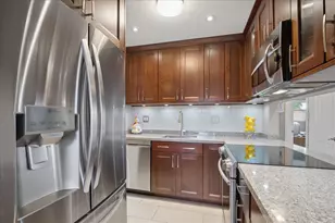108 NE 22nd St, Wilton Manors, FL 33305 - Photo 7