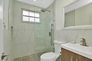 1031 SW 3rd St, Hallandale Beach, FL 33009 - Photo 19