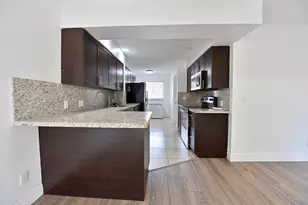10939 W Broward Blvd, Plantation, FL 33324 - Photo 13