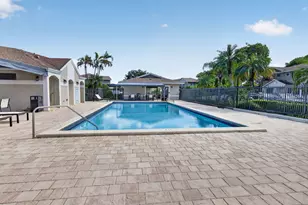 10779 NW 11th St, Pembroke Pines, FL 33026 - Photo 41