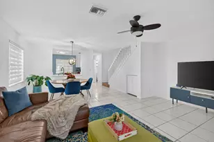 10779 NW 11th St, Pembroke Pines, FL 33026 - Photo 15