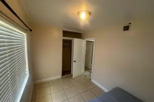 1106 NW 14th Ct, Fort Lauderdale, FL 33311 - Photo 3