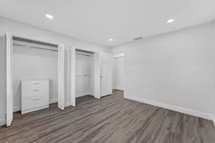 10424 NW 70th Ct, Tamarac, FL 33321 - Photo 13