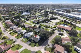 10424 NW 70th Ct, Tamarac, FL 33321 - Photo 35