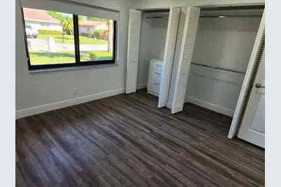 10424 NW 70th Court, Tamarac, FL 33321 - Photo 5