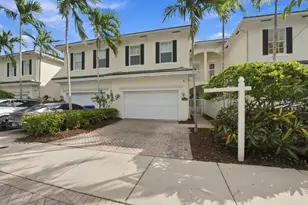 1752 NE 12th St, Fort Lauderdale, FL 33304 - Photo 3