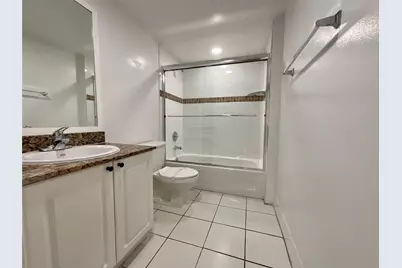 9517 Fontainebleau Boulevard #551-306, Miami, FL 33172 - Photo 3