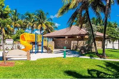 2501 NE 12th Street, Pompano Beach, FL 33062 - Photo 25
