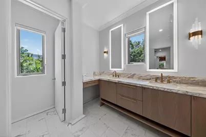 621 SW 5 Place, Fort Lauderdale, FL 33315 - Photo 29