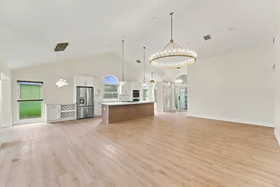 2398 Saratoga Bay Drive, West Palm Beach, FL 33409 - Photo 9