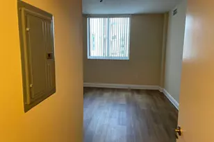 2775 NE 187th St, Aventura, FL 33180 - Photo 11