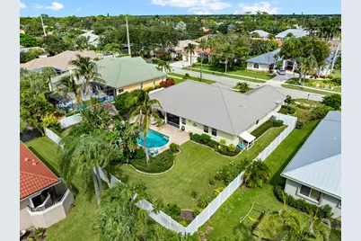 19048 SE Loxahatchee River Road, Jupiter, FL 33458 - Photo 9
