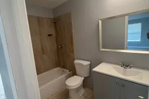 2910 NW 195th St, Miami Gardens, FL 33056 - Photo 17