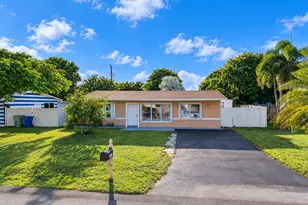 2911 NE 11th Ave, Pompano Beach, FL 33064 - Photo 3