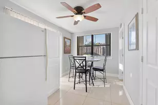 2911 NE 11th Ave, Pompano Beach, FL 33064 - Photo 17