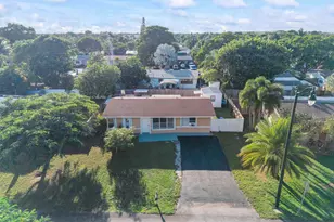 2911 NE 11th Ave, Pompano Beach, FL 33064 - Photo 5