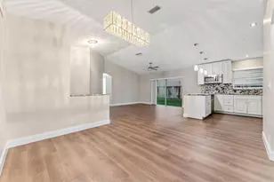 6000 NW 43rd Terrace, Coconut Creek, FL 33073 - Photo 9