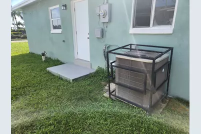 1688 W 10th Street, Riviera Beach, FL 33404 - Photo 19