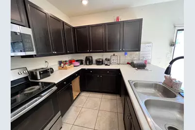3376 W 105th Terrace, Hialeah, FL 33018 - Photo 13