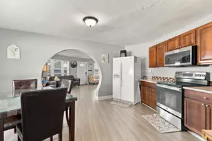 6100 Hayes St, Hollywood, FL 33024 - Photo 5