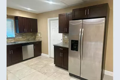 1083 SW 25th Place, Boynton Beach, FL 33426 - Photo 9