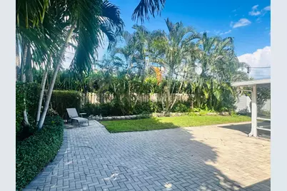 1083 SW 25th Place, Boynton Beach, FL 33426 - Photo 31