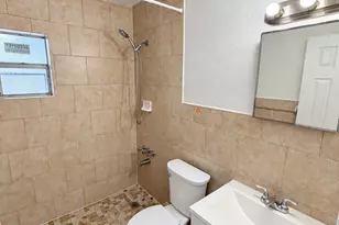1041 SW 32nd Ct, Fort Lauderdale, FL 33315 - Photo 13