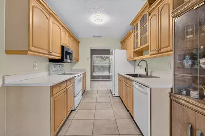 278 Sandpiper Avenue, Royal Palm Beach, FL 33411 - Photo 11