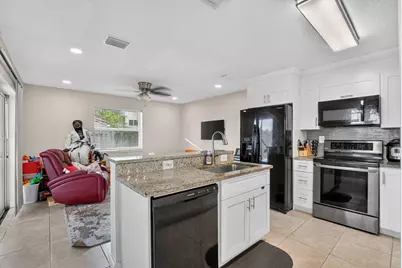 6161 NW 44th Terrace, Coconut Creek, FL 33073 - Photo 13
