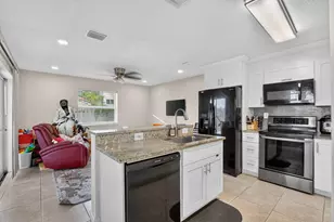 6161 NW 44th Terrace, Coconut Creek, FL 33073 - Photo 13
