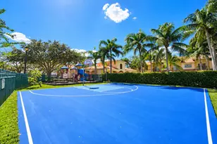 1405 S Santa Catalina Cir, North Lauderdale, FL 33068 - Photo 31