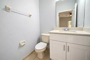 1405 S Santa Catalina Cir, North Lauderdale, FL 33068 - Photo 9