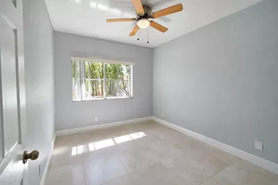 1405 S Santa Catalina Circle, North Lauderdale, FL 33068 - Photo 11